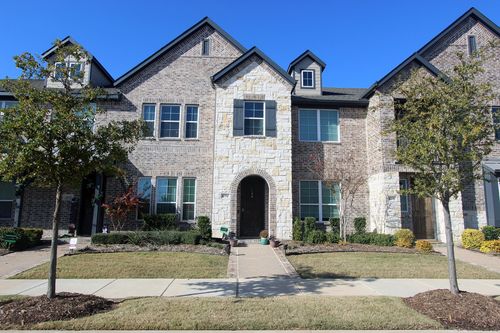 4554 Cypress Thorn Dr, Arlington, TX, 76005-1348 | Card Image