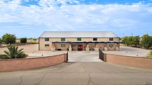 200 N Avenue B, Somerton, AZ, 85350-8296 | Card Image