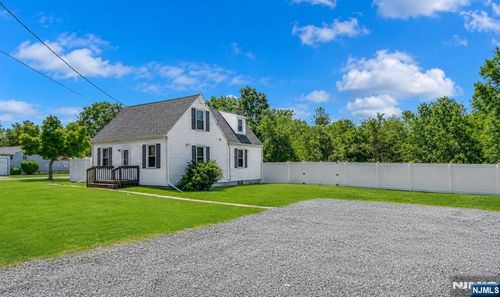 106 Steinmetz Rd, Hillsborough, NJ, 08844-1503 | Card Image