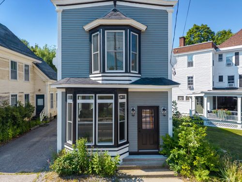 33 Main St, Cornish, ME, 04020-3220 | Card Image