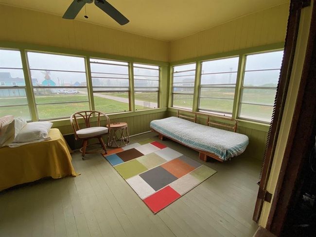 1219 Monument Dr, House other with 1 bedrooms, 1 bathrooms and null parking in Freeport TX | Image 17