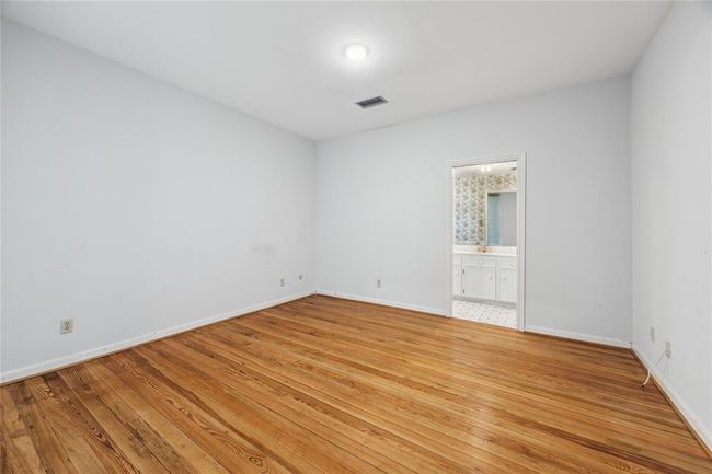APT-80 - 201 Vanderpool Ln, Townhouse with 4 bedrooms, 6 bathrooms and 2 parking in Houston TX | Image 17