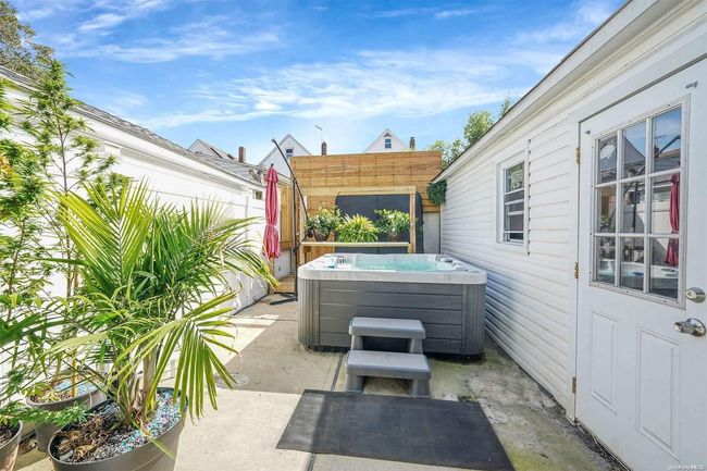 130-13 Lefferts Blvd, House other with 3 bedrooms, 3 bathrooms and null parking in S Ozone Park NY | Image 7