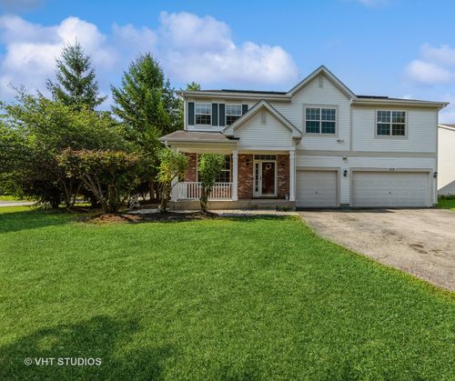715 W Jonathan Dr, Round Lake, IL, 60073-5625 | Card Image