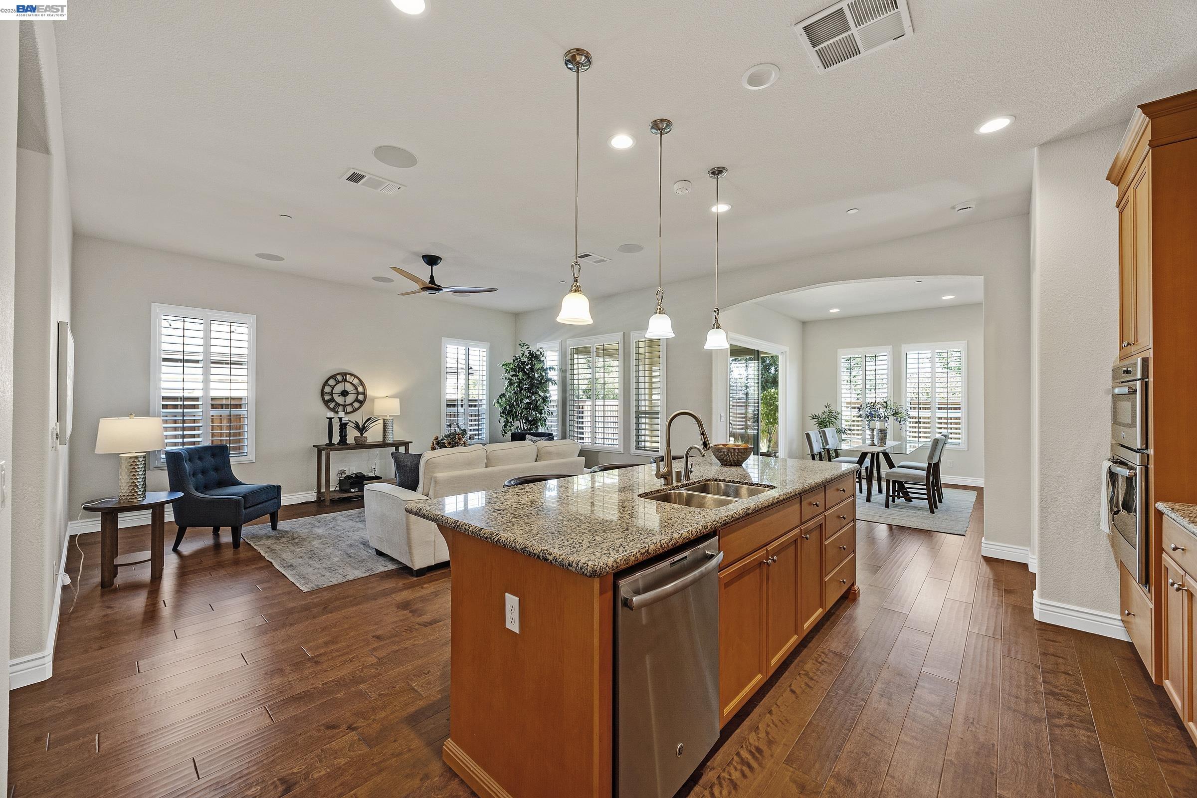 Residential in Brentwood 5