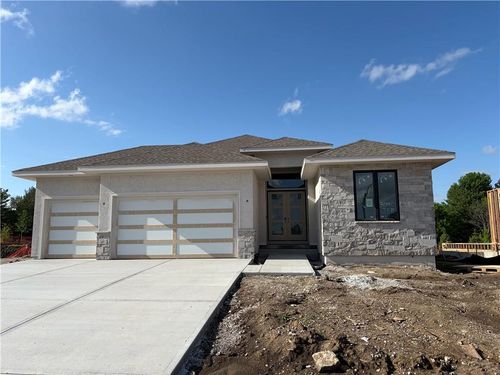 3040 W 133rd Ter, Leawood, KS, 66209-4099 | Card Image
