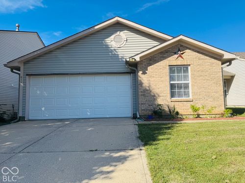614 Deer Trail Dr, Indianapolis, IN, 46217-5333 | Card Image