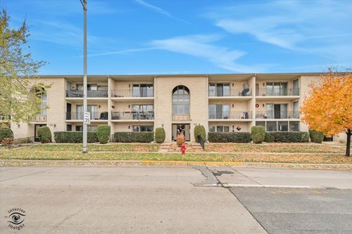 apt-1s-10538 Central Ave, Chicago Ridge, IL, 60415-2098 | Card Image