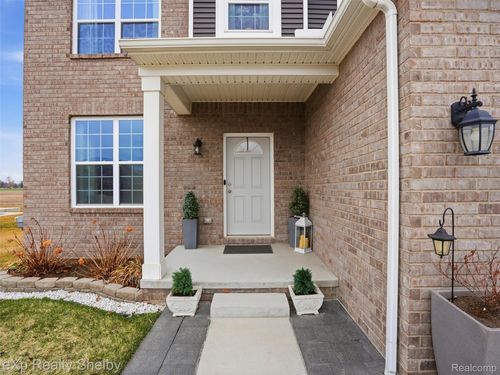 51435 Water Mark Dr, Macomb, MI, 48042-4530 | Card Image