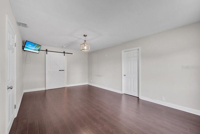 11015 S County Road 39, House other with 4 bedrooms, 2 bathrooms and null parking in Lithia FL | Image 18