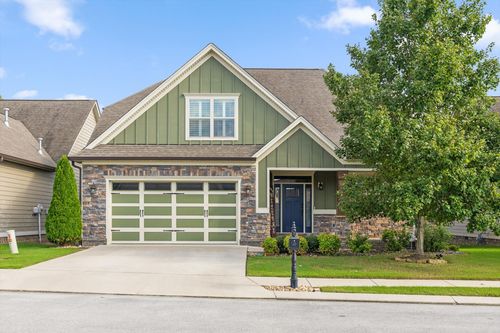 7992 Frostwood Ln, Ooltewah, TN, 37363-2004 | Card Image