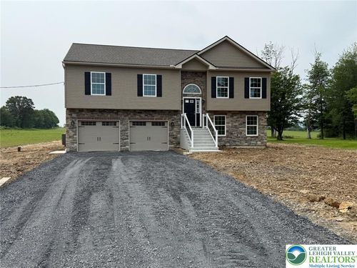 1365 Clearfield Rd, Nazareth, PA, 18064-9419 | Card Image