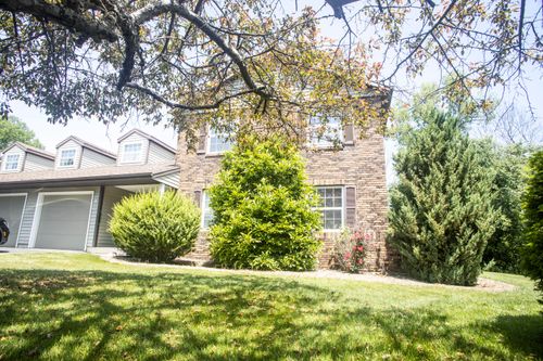 2442 Cross Creek Dr, Sheboygan, WI, 53081-7466 | Card Image