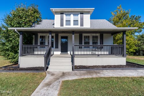 112 Holston View Dr, Bristol, TN, 37620-5832 | Card Image