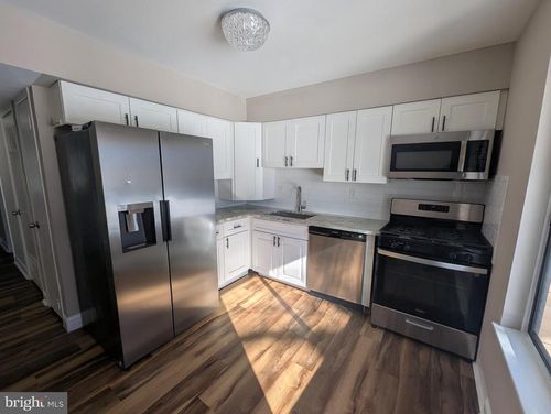 143 Chelsea Cir, CLEMENTON, NJ, 08021-4236 | Card Image