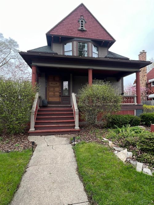 909 S Michigan Ave, Saginaw, MI, 48602-1534 | Card Image