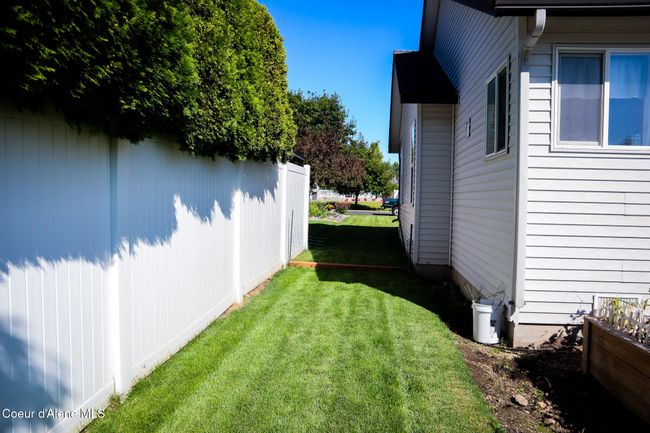 2382 N Alfalfa Loop, House other with 3 bedrooms, 2 bathrooms and null parking in Post Falls ID | Image 38