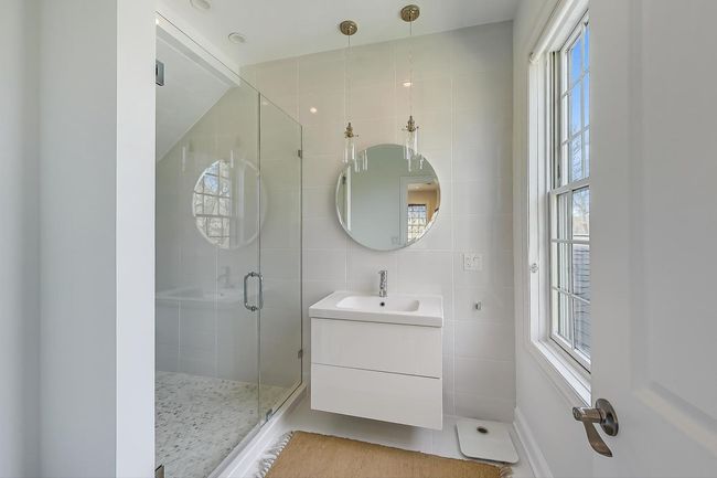 33 Sheridan Rd, House other with 5 bedrooms, 6 bathrooms and 4 parking in Highland Park IL | Image 37