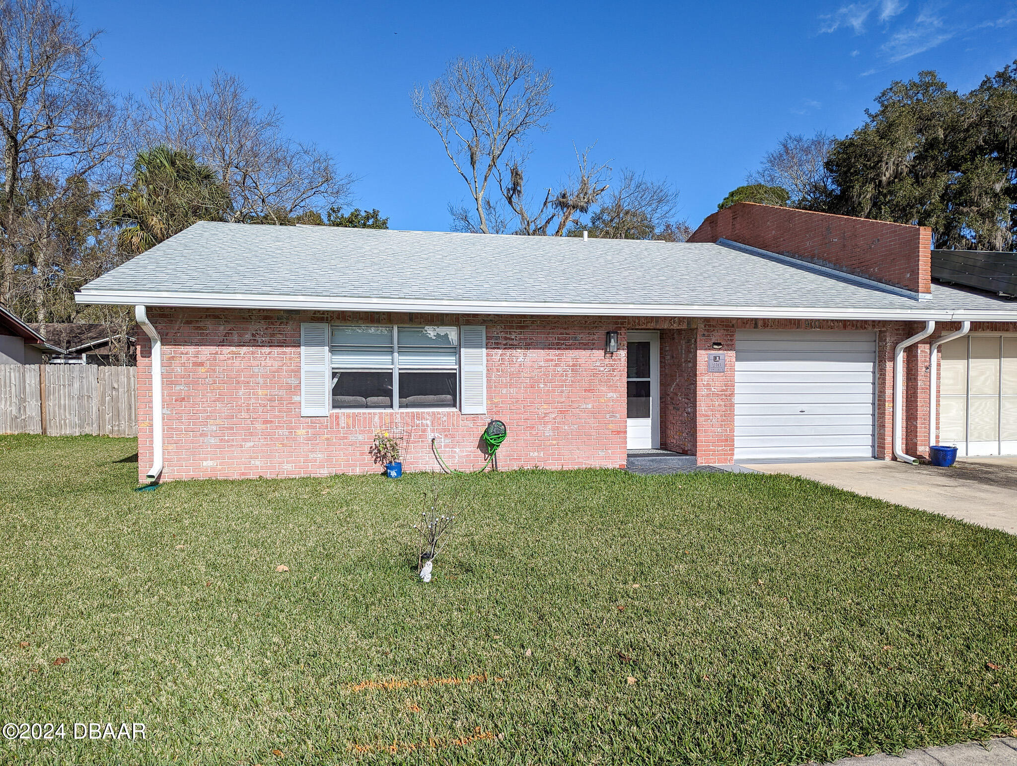 New Castle Ct, Daytona Beach, FL 32117