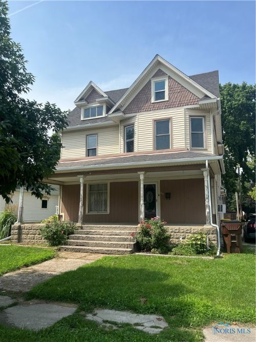 207 E Main St, Montpelier, OH, 43543-1131 | Card Image