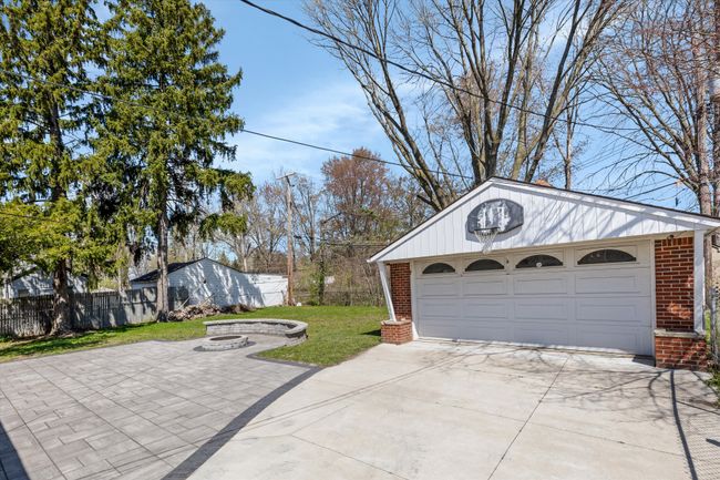 9974 Merriman Rd, House other with 3 bedrooms, 2 bathrooms and null parking in Livonia MI | Image 27