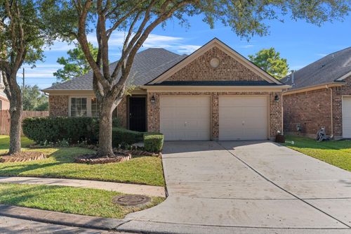 12304 Shady Brook Dr, Pearland, TX, 77584-7803 | Card Image