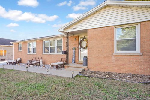 1207 Main St, Mount Vernon, IN, 47620-1364 | Card Image