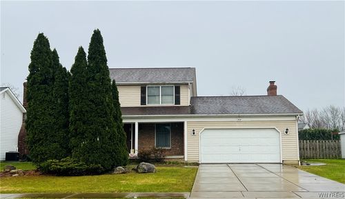 204 Holiday Ln, Hamburg, NY, 14075-4227 | Card Image