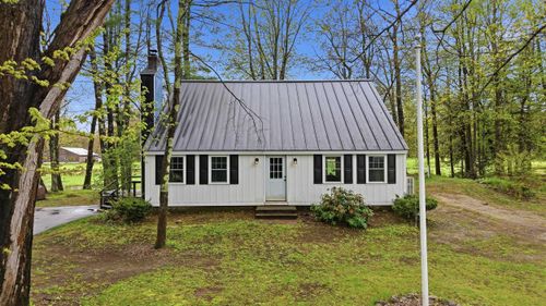 6 Forest Ln, Center Ossipee, NH, 03814-6220 | Card Image
