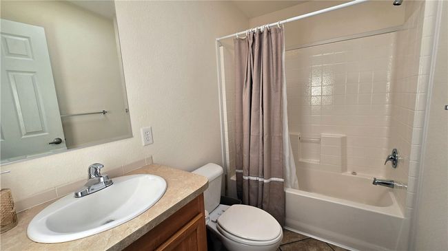 Bathroom | Image 16