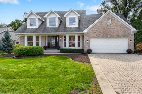 511 Graywood Dr, Lombard, IL, 60148-6131 | Card Image