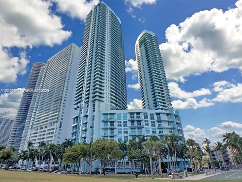 3807-1900 N Bayshore Dr, Miami, FL, 33132-3001 | Card Image