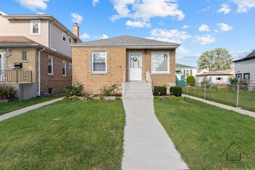 2908 N 75th Ct, Elmwood Park, IL, 60707-1123 | Card Image
