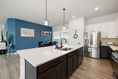 17454 Vino Vines Ln, Conroe, TX, 77302-1304 | Card Image