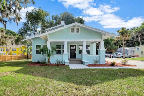 415 S 9th St, Leesburg, FL, 34748-5735 | Card Image