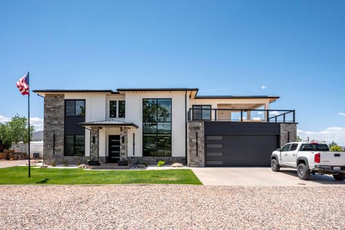 349 N 400 W, Parowan, UT, 84761 | Card Image