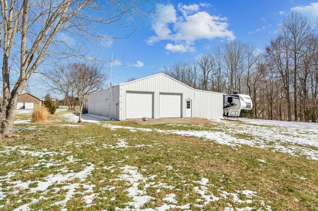 674 Old Highway 52, House other with 3 bedrooms, 2 bathrooms and 8 parking in Bethpage TN | Image 6