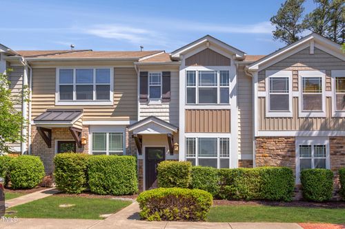 313 Carthage Ct, Durham, NC, 27703-7729 | Card Image