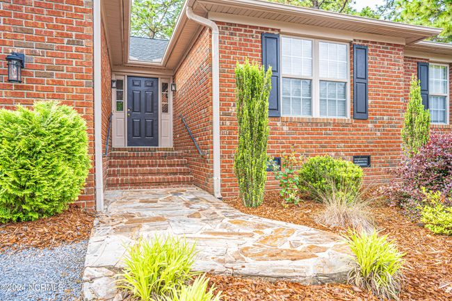 4 Wingate Ct, House other with 3 bedrooms, 2 bathrooms and 2 parking in Pinehurst NC | Image 5