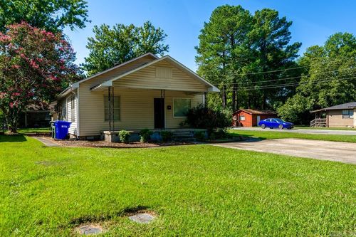 1855 A &amp;B Robins, Conway, AR, 72034 | Card Image