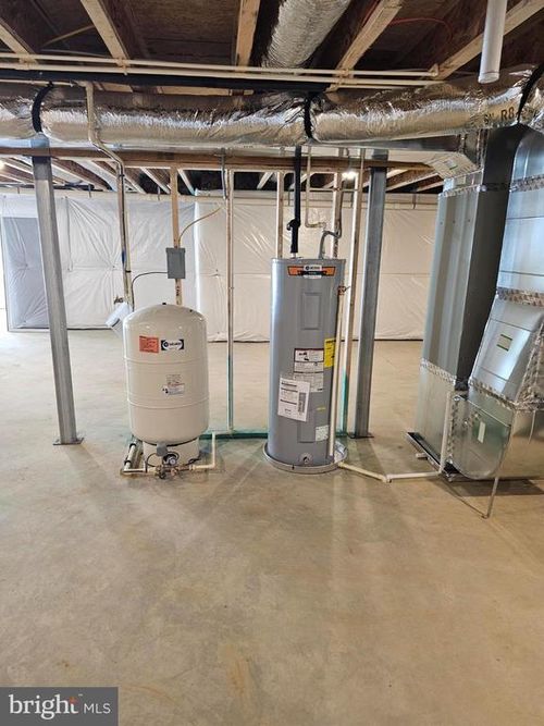 10417 Old Lawyers Rd, UNIONVILLE, VA, 22567-3556 | Card Image