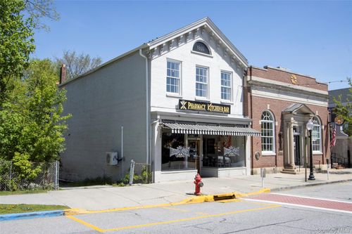 62 W Main St, Goshen, NY, 10924-1929 | Card Image