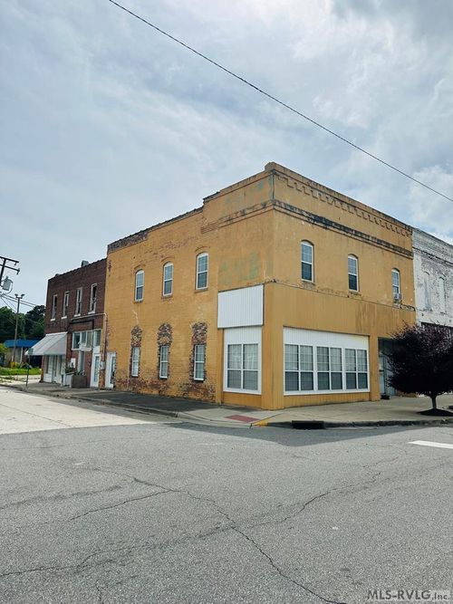 101 W Main St W, Ahoskie, NC, 27910-3301 | Card Image