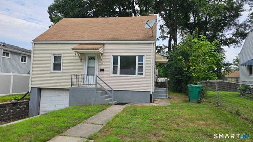 98 E Burnham St, Bloomfield, CT, 06002-3813 | Card Image