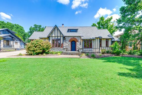 1802 Linden Ave, Nashville, TN, 37212-5018 | Card Image