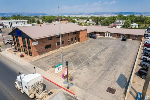431 E Main St, Vernal, UT, 84078-2609 | Card Image