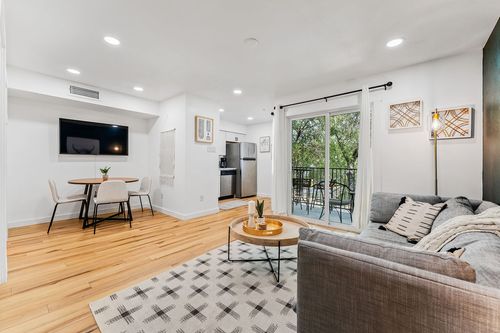 apt-172-1840 Burton Dr, Austin, TX, 78741-4269 | Card Image