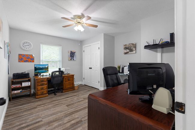 4th Bedroom or home office. | Image 17