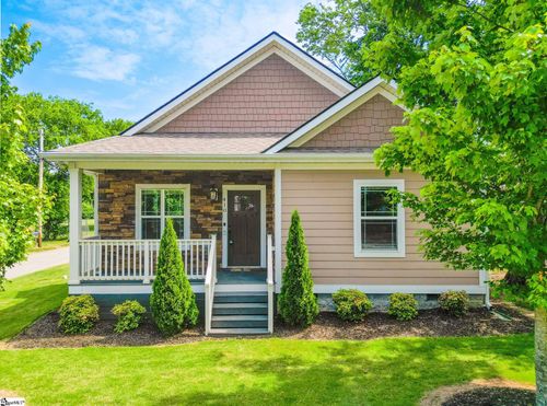 410 Gower St, Greenville, SC, 29611-4916 | Card Image