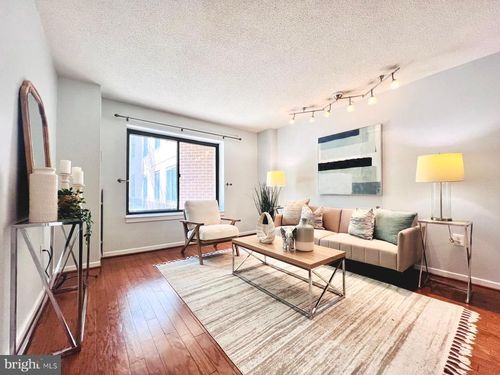 apt-110-2111 Wisconsin Ave Nw, WASHINGTON, DC, 20007-2200 | Card Image